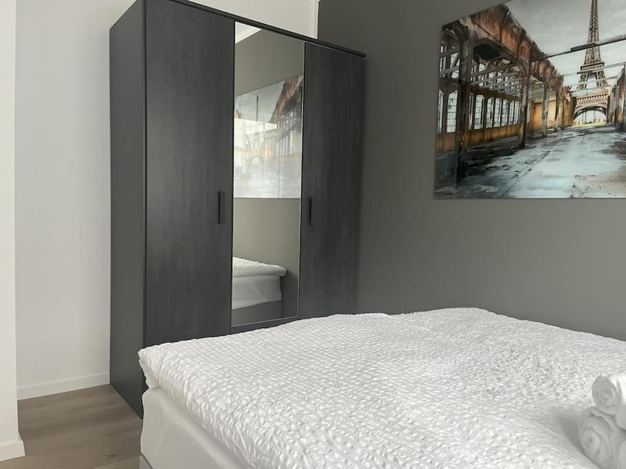 Staywell For 4 In The City I Parking I Wifi I Netflix Paderborn Eksteriør bilde